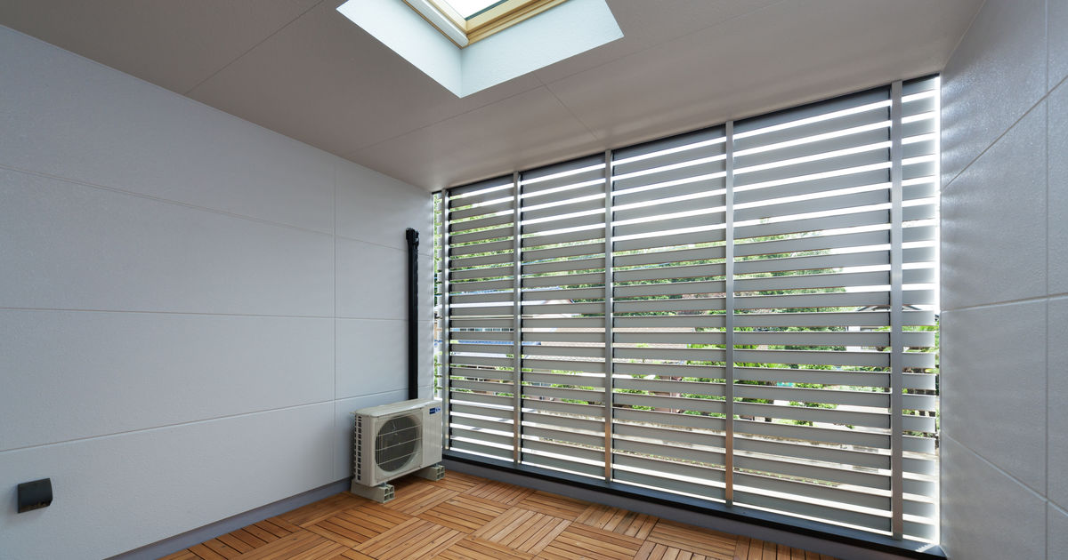 インナーバルコニー 自由設計 住楽工房 梅雨の洗濯干し