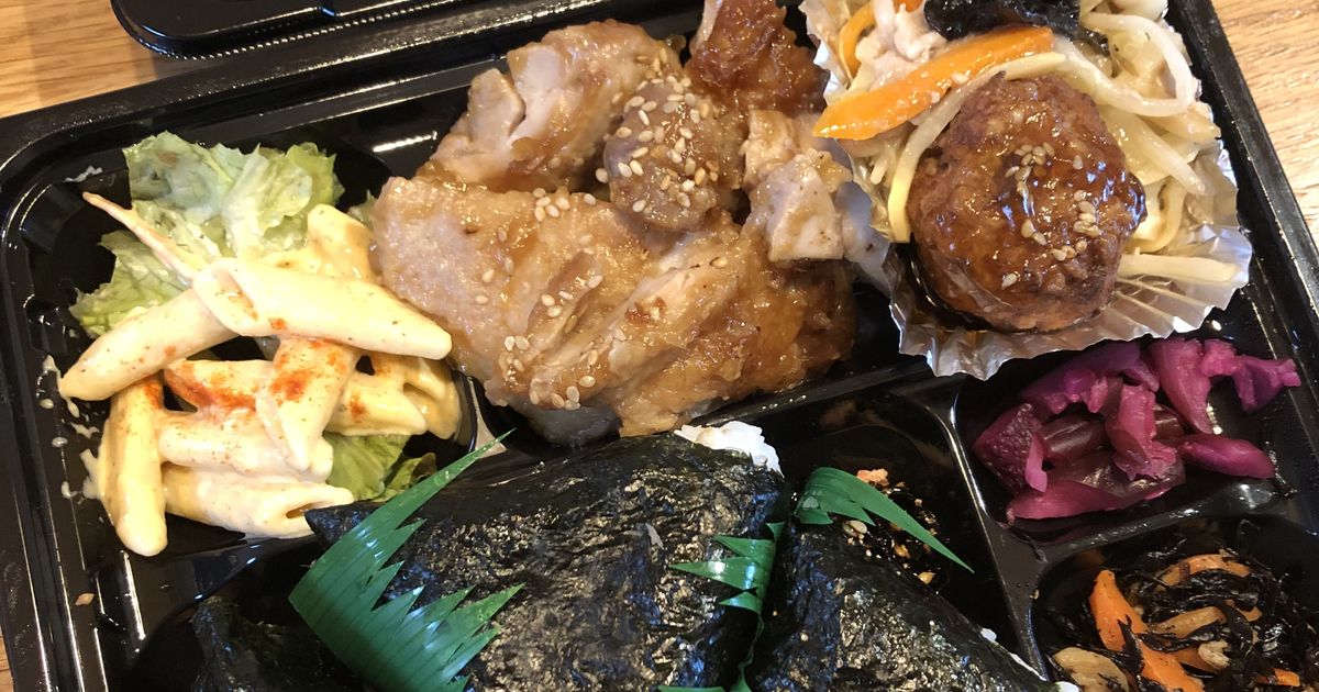 つくば市 クレマチス お金かかってそうな格子天井 私たちの家づくり 坂東で注文住宅を請け負う会社がお客様の声とご意見を掲載していきます